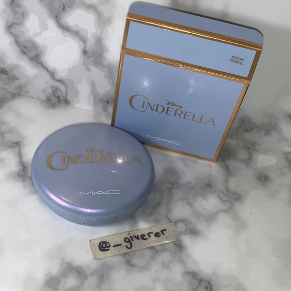 Mystery Princess Beauty Powder Cinderella Collection MAC - Picture 7 of 16